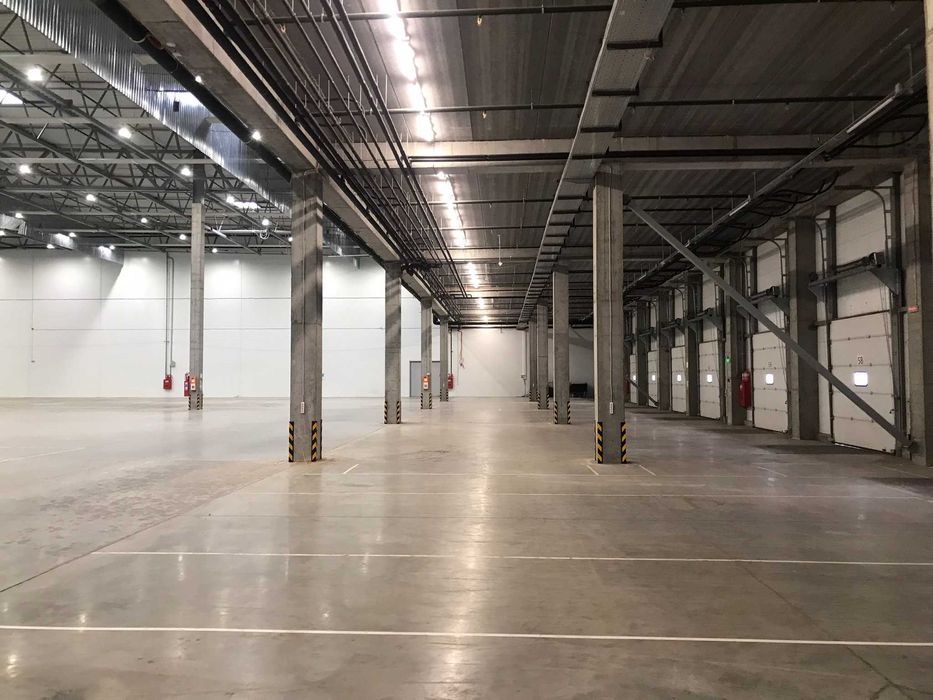 2000м2 готов левый берег. Или 10000 м2 по запросу класс А