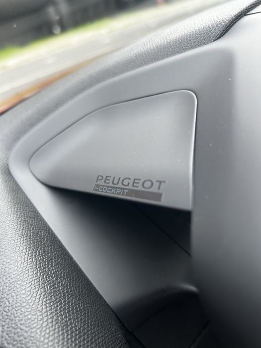 Peugeot 208 GT Pack. Electric