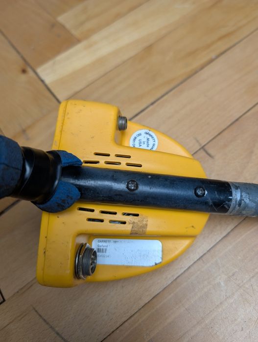 Металошукач металлоискатель  Garrett ACE 350  під відновленн