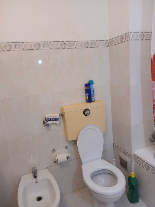 Arrenda-se Casa T2 Vila Real de Santo António 1000€ por mês de Setembro a Junho