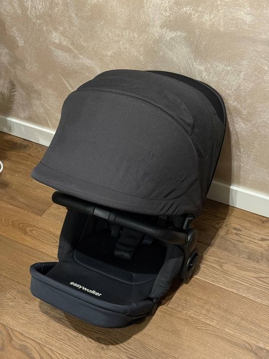 Коляску Easywalker Harvey3