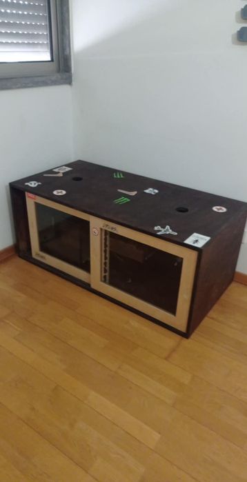 Terrário para répteis