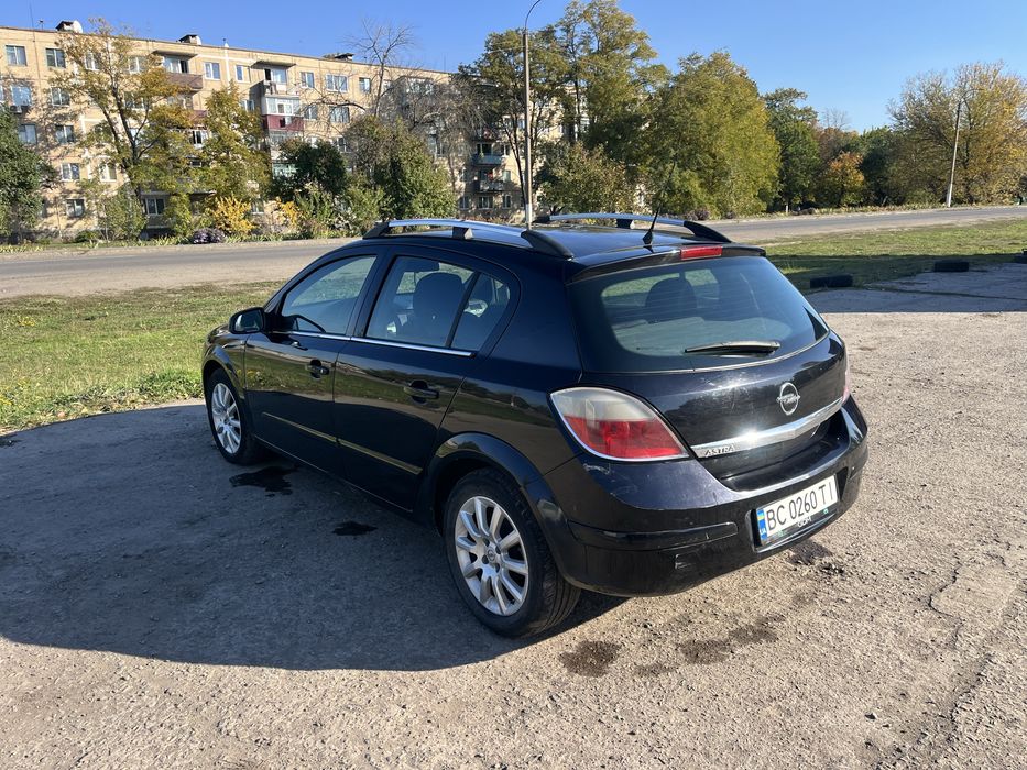 Продам astra H 1,6