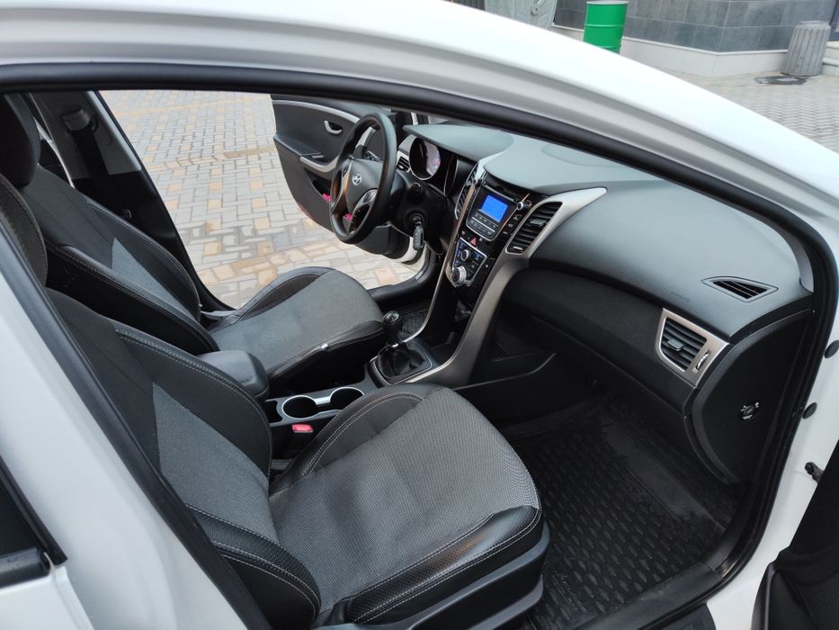 Офіційний Hyundai i30, 2013, 1 власник, справжній пробіг.