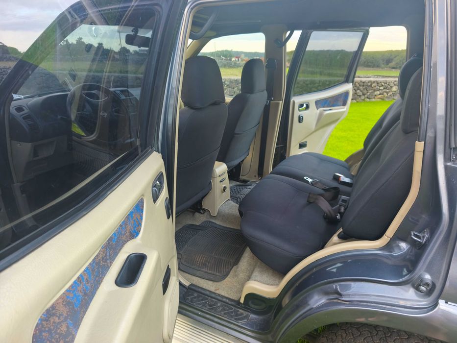 Nissan Terrano II longo