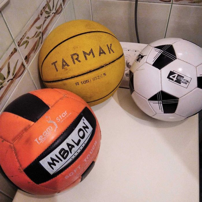 продам мячі різні