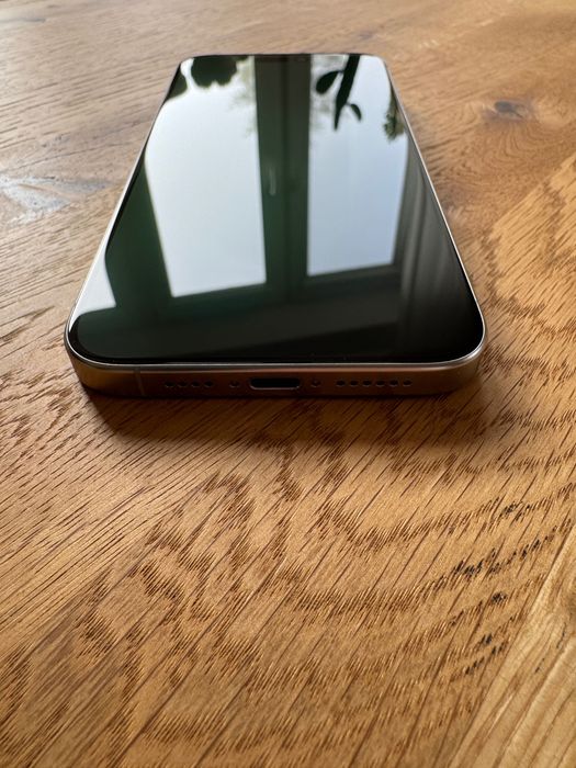iPhone 15 Pro Max 256GB Biały Tytan | 83% | Stan idealny | Pełny zestaw | Dodatki
