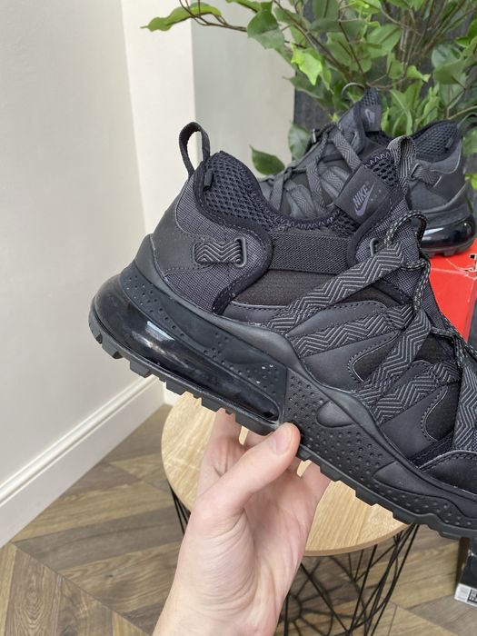 Кросівки Nike Air Max 270 Bowfin оригінал