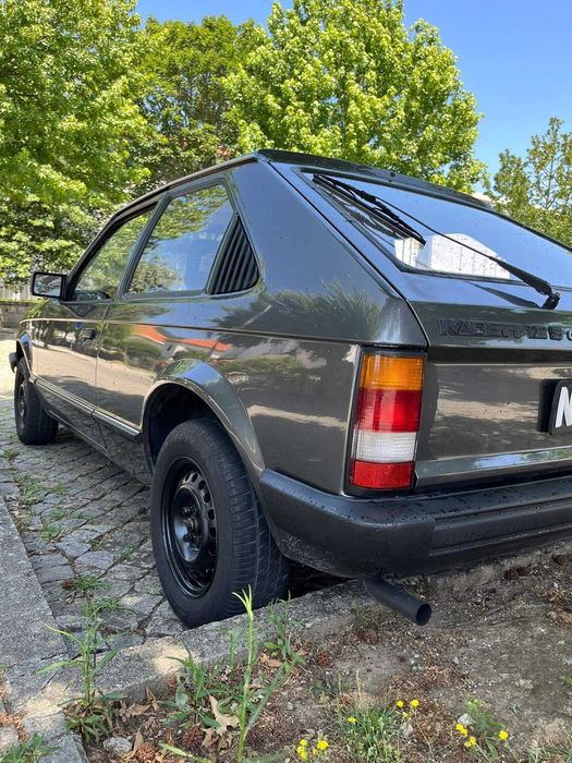 Opel Kadett D 1.2 S de 1982