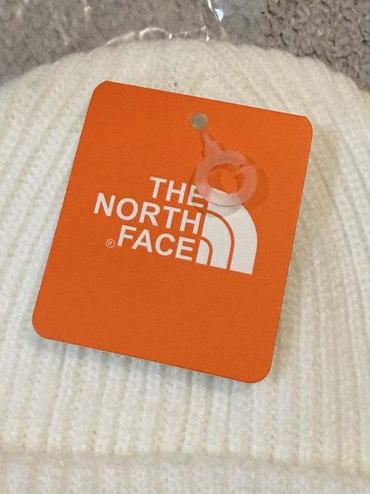 NOWA zimowa czapka The North Face