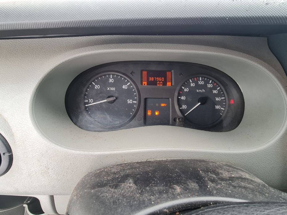 Renault Master 2.5 dCi (рефрежератор) холодильник.