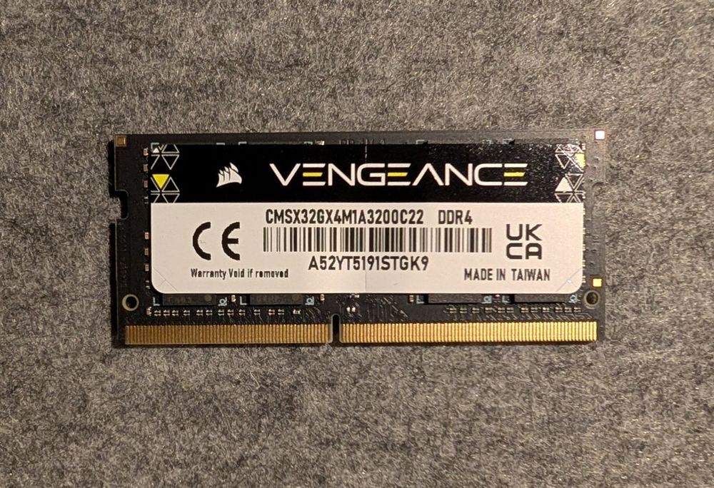Memória VENGEANCE® Série 32 GB (1 x 32 GB) DDR4 SODIMM 3200 MHz CL22