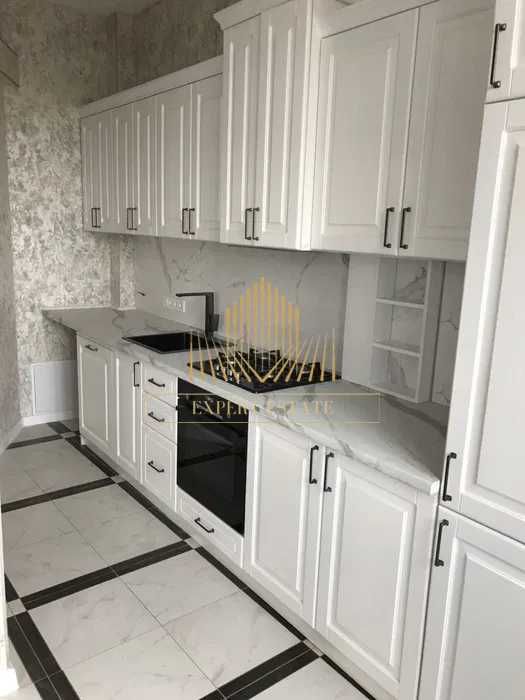 Продам квартиру в новострое ЖК Дмитриевский, Центр, Центральный рынок