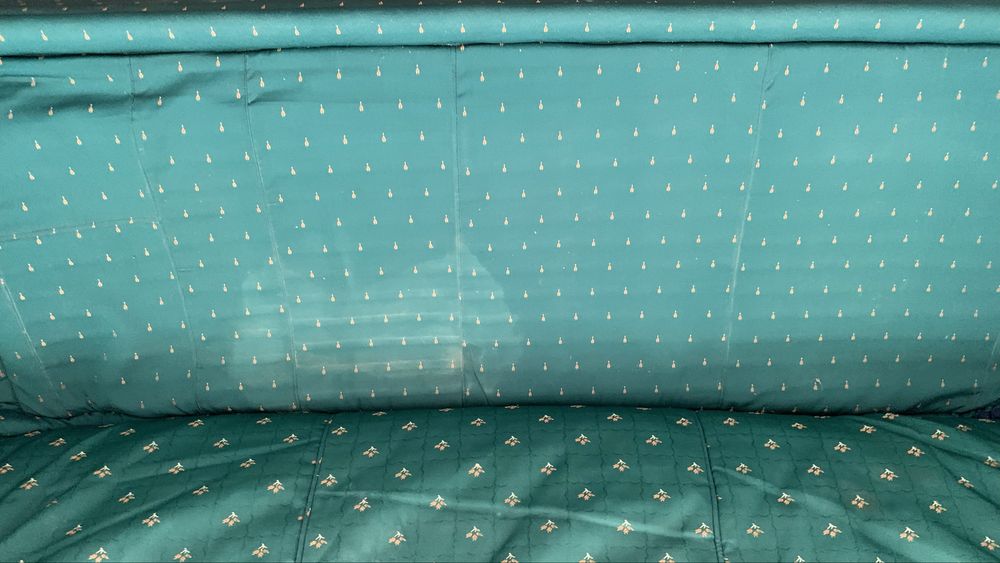Sofá cama verde