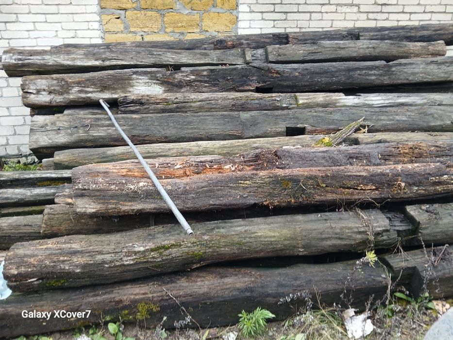 Дуб з витримкою 150 років, для виготовлення виробів під старовину.