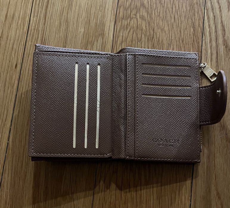 Carteira Coach