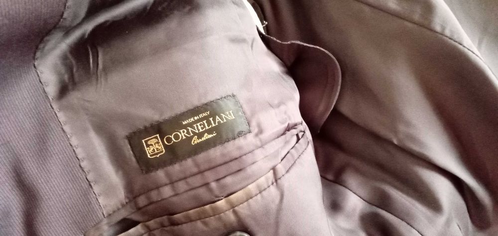 Ciau!come stai?Blazer M.Estaçao Italiano Corneliani90E-G.Bebé2EDesde2E