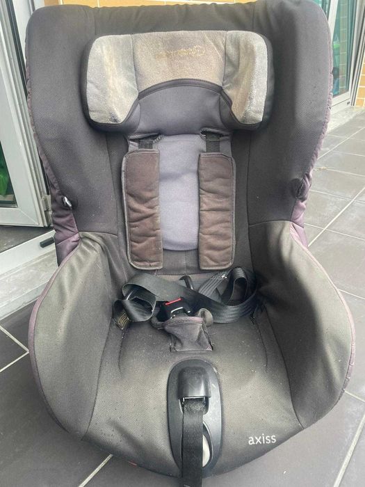 Cadeira Auto Maxi‑Cosi Axiss – bom estado