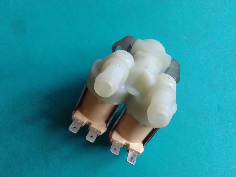 Elektrozawór wody (podwójny-prosty) do pralki SAMSUNG i inne,typ 349.