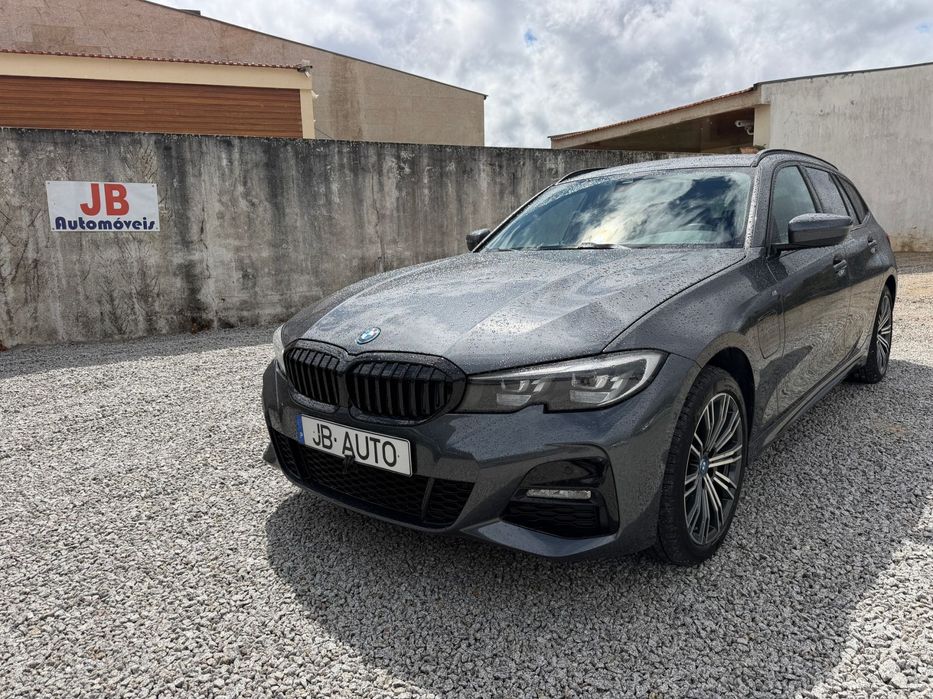 BMW 330 e xDrive Aut. M Sport foto 2