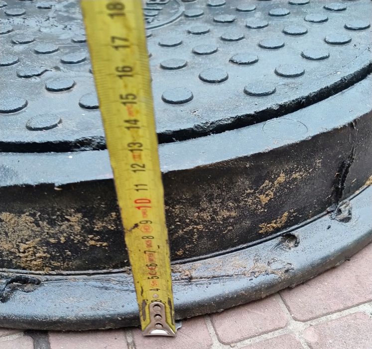 Для дітей пластиковий люк з пластику Міцний