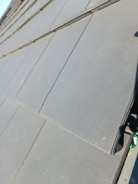 Palete 210 Telhas Planas Cinza Lógica Galena – Nova – 27m²