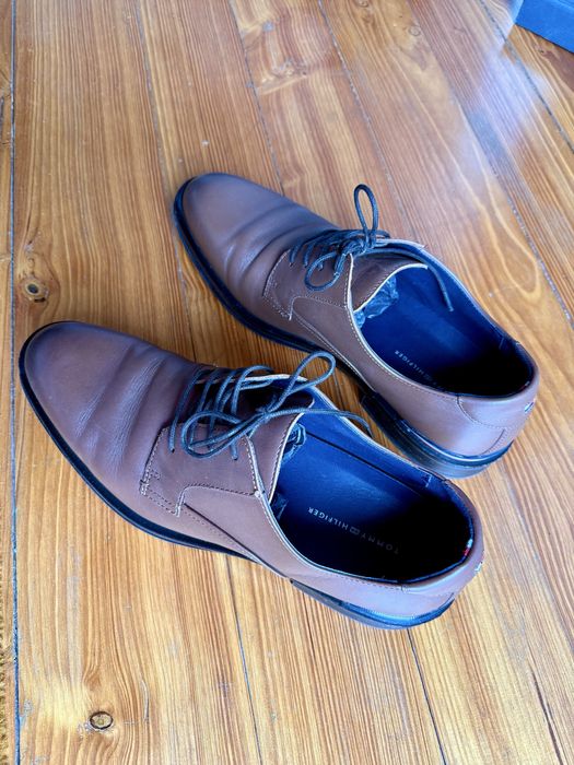 Sprzedam buty męskie Tommy Hilfiger 44 Winter Cognac