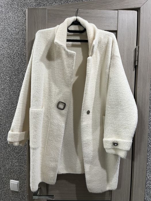 Кардиган цвет молоко