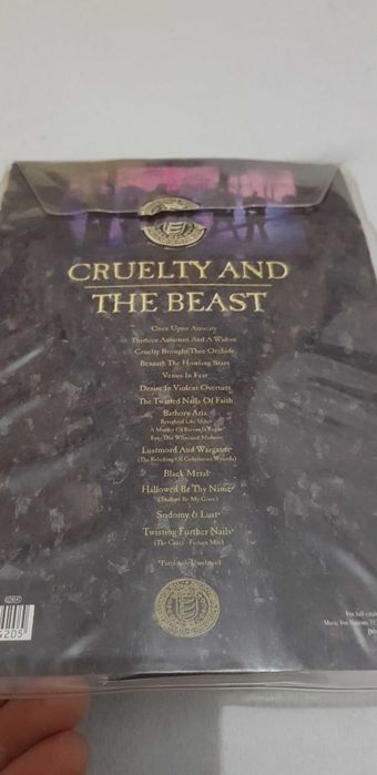 Cradle Of Filth - Cruelty And The Beast (Cross Edition)