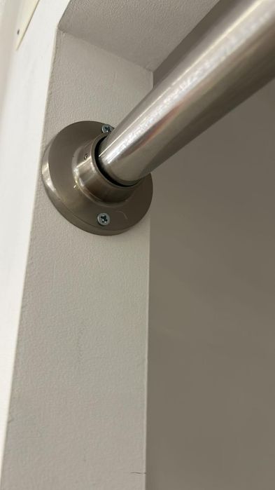 Cortinados com varão