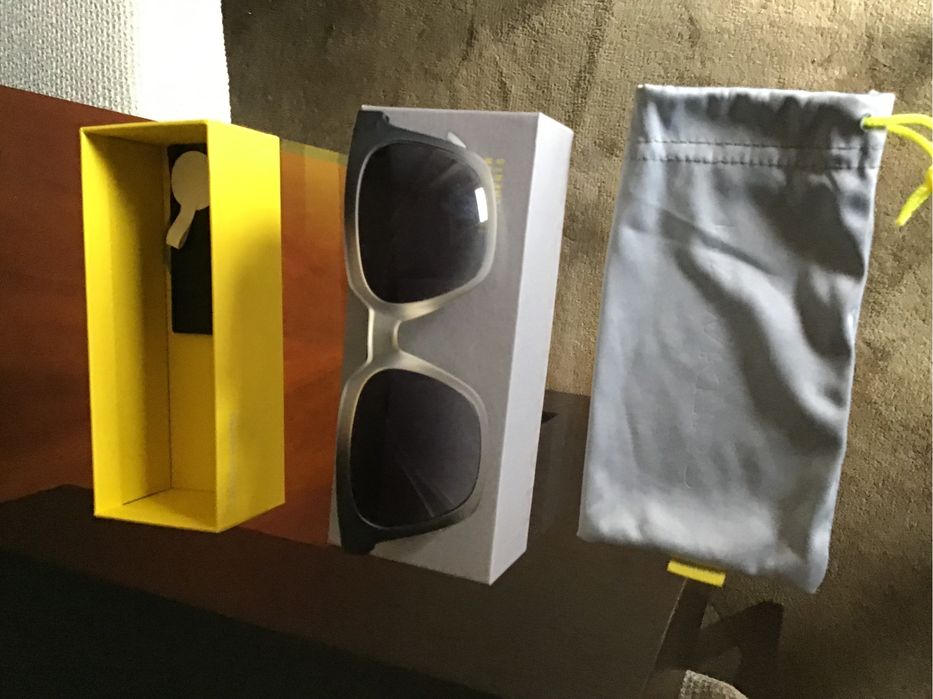 Óculos de sol da marca Hawkers
