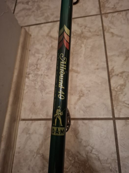 Wędka wędkarska  używana