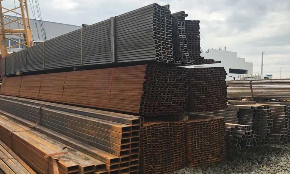 Арматура A240 по оптовой цене! Профільна профильная труба, уголок лист
