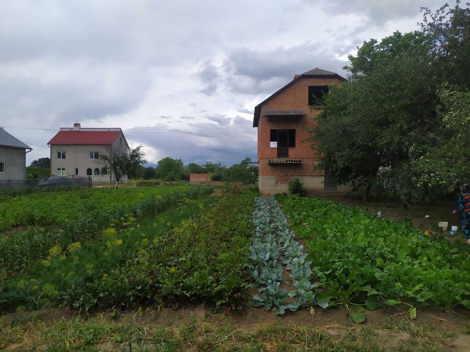Незавершене будівництво