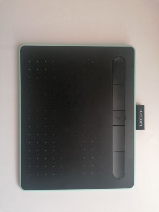 Mesa digitalizadora Wacom Intuos S com Bluetooth64552362143106123
