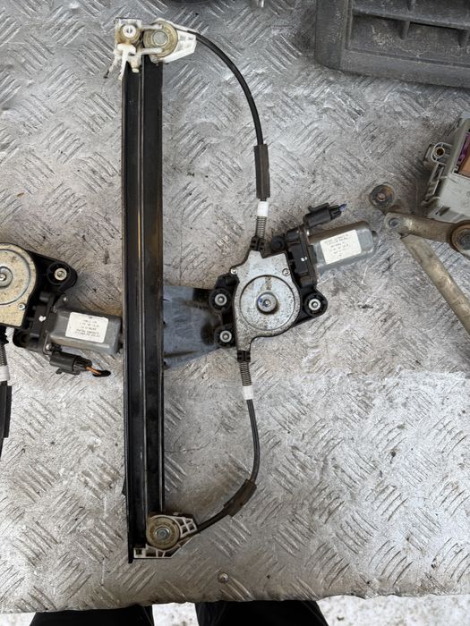 Стеклоподьемник передний Фиат добло 07г fiat doblo