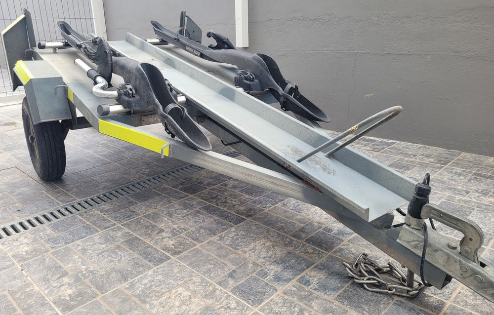 Atrelado / Reboque para moto + 2 bicicletas