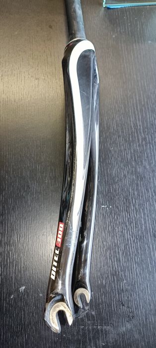 Forqueta bicicleta carbono Ditec 300