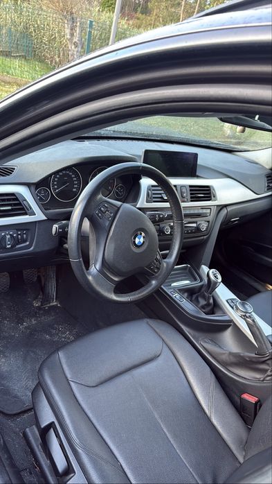 Bmw 320d carrinha F31  2.0d 2014 ler anuncio