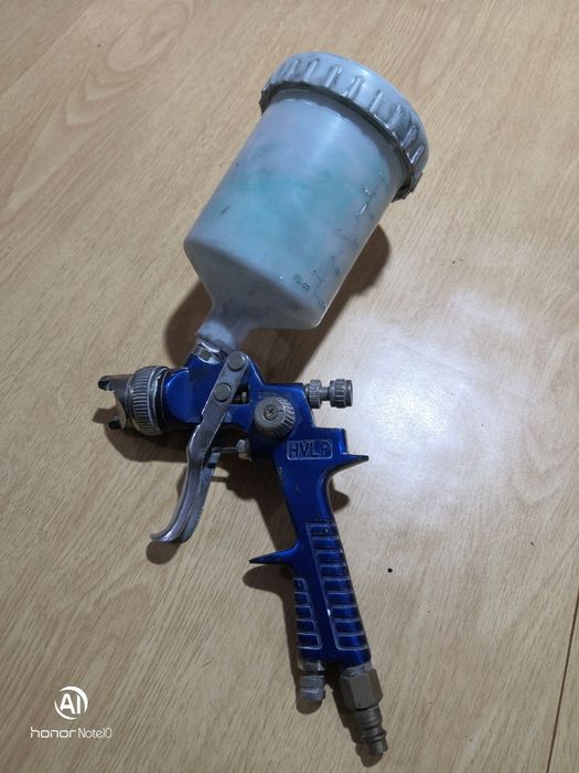 Краскопульт.        .