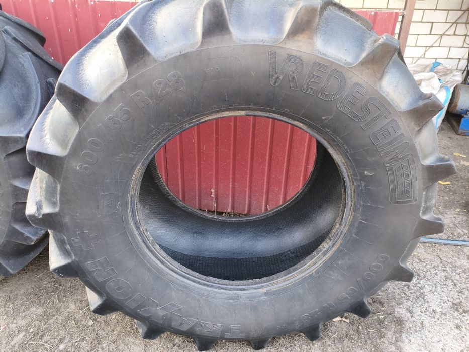 600/65 R28 Vredestein Traxion XXL 147D