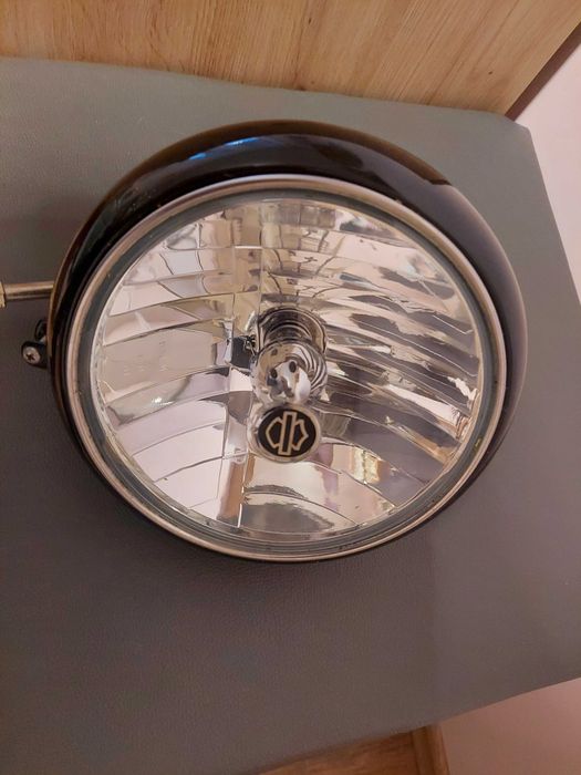 Lampa reflektor Harley Davidson