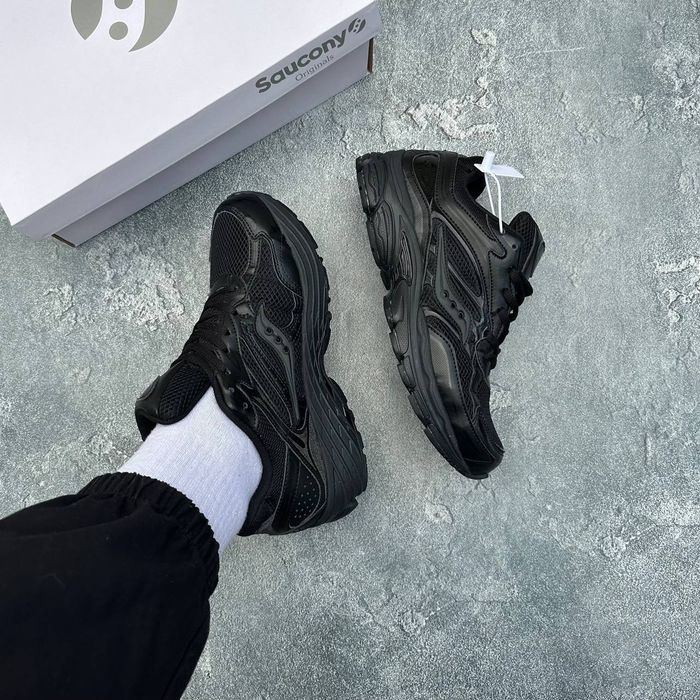 Кросівки Saucony Progrid Omni 9 Armor Black