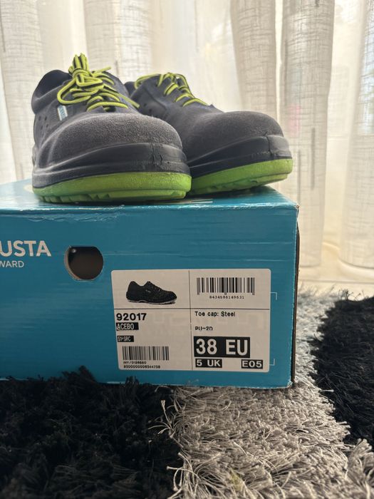 Sapato Robusta S1P com biqueira+ Palmilha Robusta Acebo