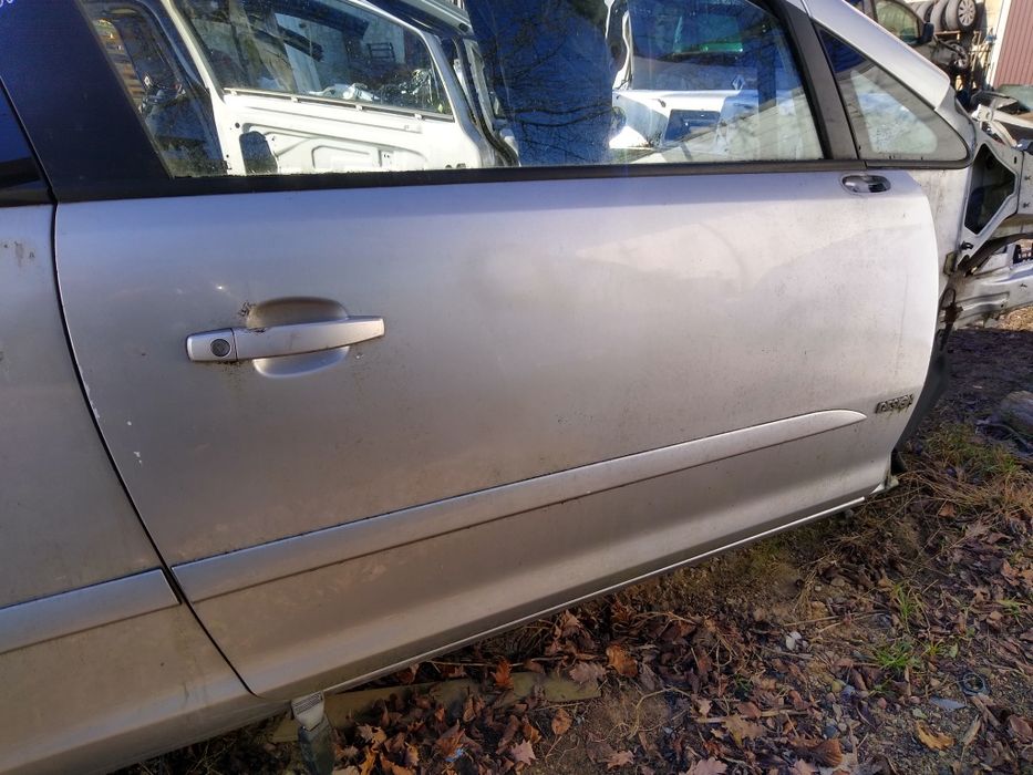 Drzwi prawe przód opel corsa d 3d z157 podnośnik