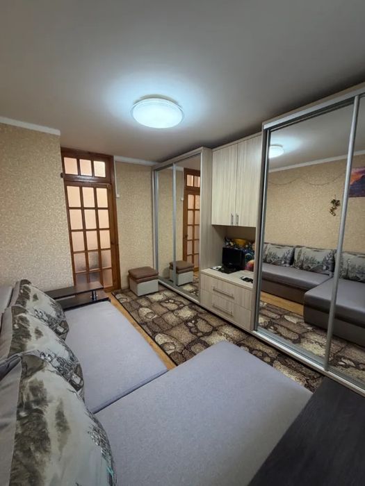 Продаж 3-кімнатної квартири на ж/м Комунар