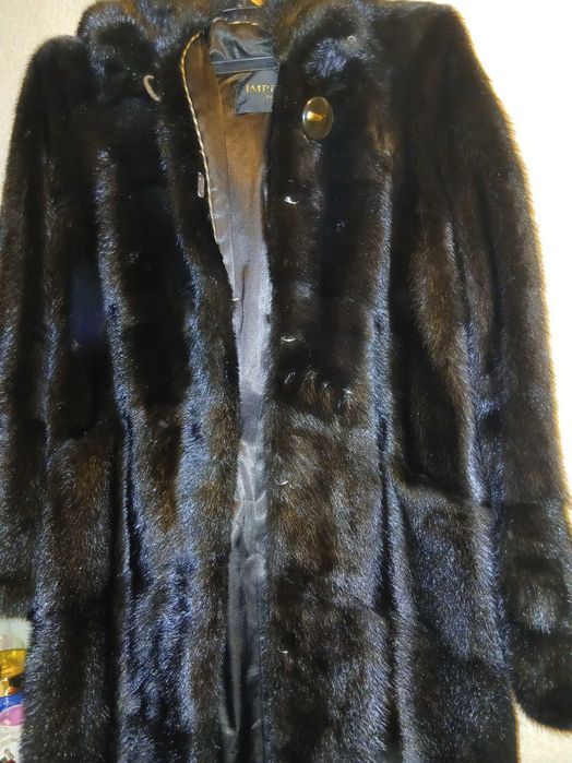 Продам  норковую шубу