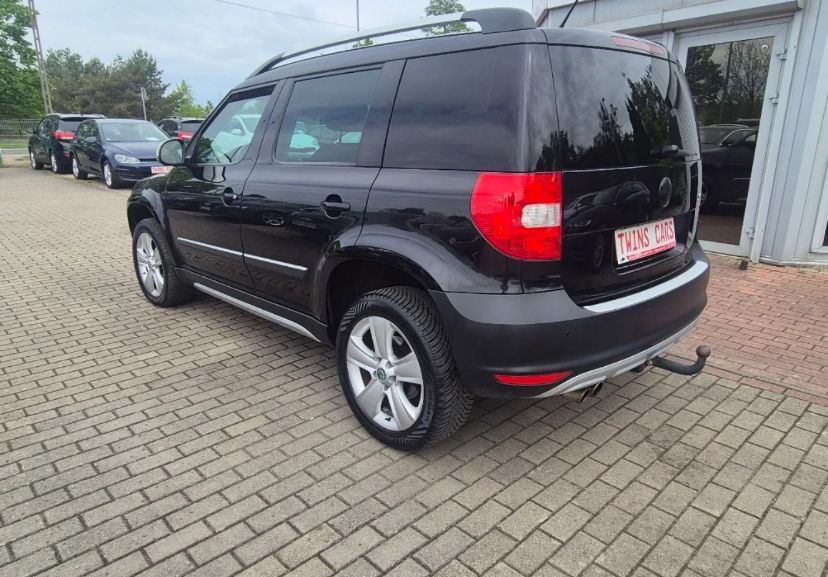 Skoda Yeti 2013 дизель 2.0 Автомат 4WD