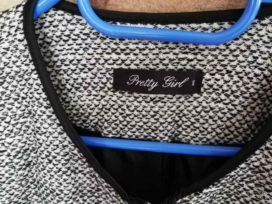 Pudełkowy żakiet damski rozm.38