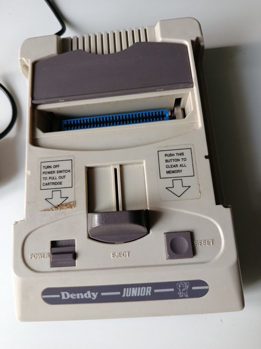Dendy Junior 2 ігрова приставка